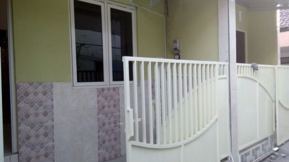 Kos Eksekutif Bandara Juanda 3 Jl. Raya Pabean 9 Sedati Depan Pasar Wisata Bandara Juanda, Hanya Rp.1jt Per Bulan